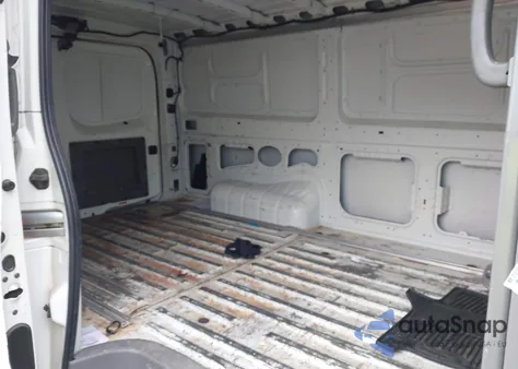 2014 Nissan Nv Cargo Nv2500 Hd S V6 из США, поврежденный, VIN 1N6BF0KX6EN110365